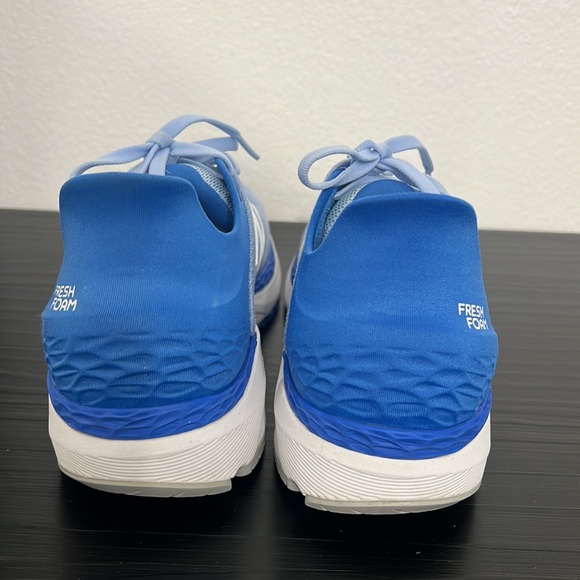 New Balance Womens Fresh Foam 860 v11 Shoes Light Blue White Size 7.5 - Picture 3 of 14